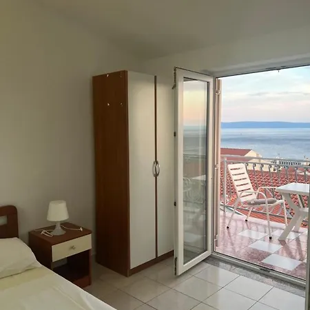 Solis * Makarska